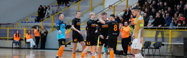 ЧЭ по футзалу: "Спортинг" обыграл "Динамо", "Нарва Юнайтед" разгромила "Интер"