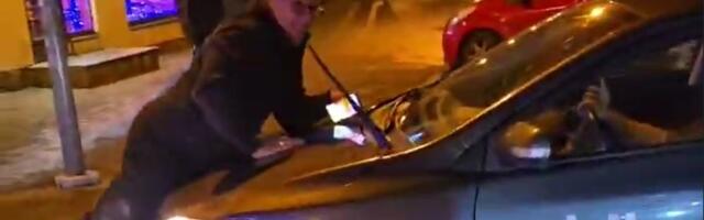 ВИДЕО | В Таллинне водитель Uber пытался сбить водителя Forus Takso