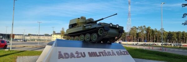 О чем пишет пресса: будущее продукции Straupe, «золотой» проект со старым бронетранспортером