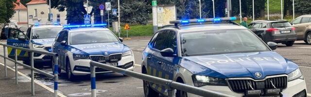 Мошенники обманули жительниц Ида-Вирумаа на 27 000 евро, в Нарве подростки напали на прохожего