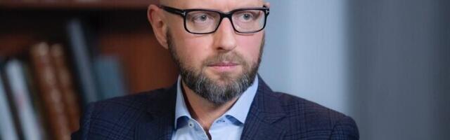 Бывший премьер-министр Украины: сначала мир, а потом гарантии безопасности