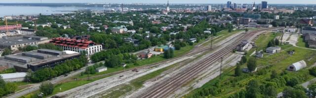 Таллинн планирует соединить кварталы Теллискиви и Крулли временной велодорожкой к концу осени