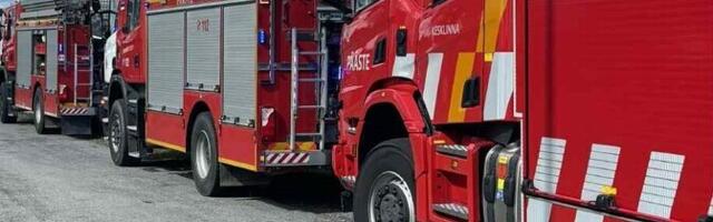 На химическом заводе в Кивиыли из резервуара вылилось горячее масло: пострадал человек