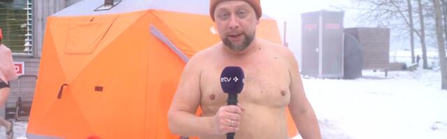 "Это очень страшно и холодно!": корреспондент "Горизонта" принял участие в крещенских купаниях