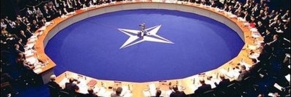 Акт враждебности: как выбор нового генсека НАТО отразится на РФ