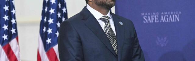 Связанные с Ираном хакеры взломали личную почту шефа ФБР