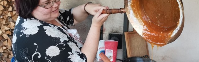 Уносили из замка «баночку с летом»  +ГАЛЕРЕЯ