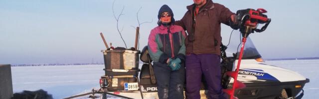 „35 лет можно было, а теперь вдруг стало опасно?“. Почему нарвских рыбаков этой зимой оставили без работы