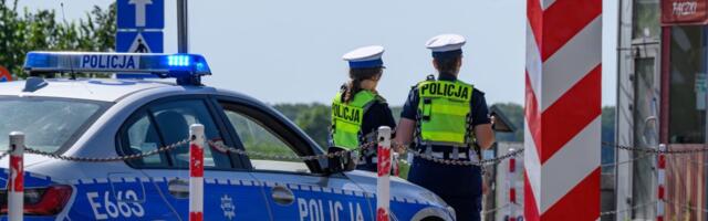 Польша восстанавливает пограничный контроль с Литвой и Германией
