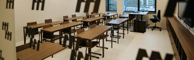 Большинство таллиннских школ не перейдут с сентября на более позднее время начала занятий