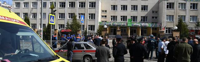 При стрельбе в одной из школ Казани погибли 11 человек