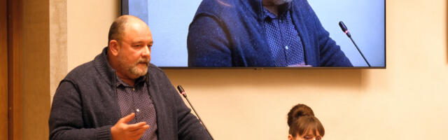 Коалиция в нарвском городском собрании не развалилась, но и победой итоги заседания назвать нельзя