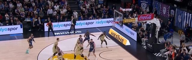 Евролига: в лидеры вышел израильский клуб "Хапоэль"