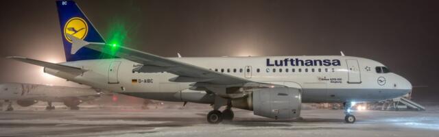 "Сейчас февраль, что же тут неожиданного?" Рейс Франкфурт—Таллинн был отменен из-за снегопада. Перед этим пассажиры более двух часов просидели в самолете