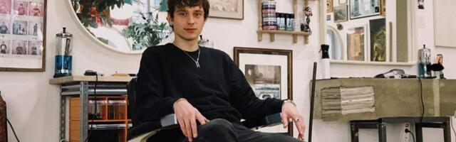 «Я мыл полы в Лондоне, чтобы однажды стричь на модных показах»: как бывший брейкер и скейтер стал одним из самых востребованных парикмахеров Литвы