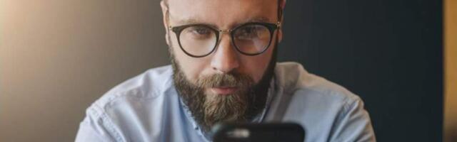 Мошенник под предлогом выигрыша в лотерею Maxima запрашивает банковские данные