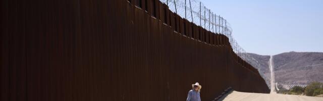 В США вступил в силу запрет на въезд гражданам 12 стран