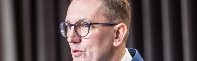 ПРЯМО СЕЙЧАС | От санкций против России до прививок в школах. Правительство рассказывает о новых решениях