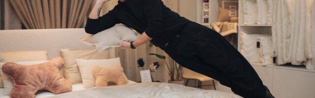 ФОТО | Магазин товаров для спальни показал новый шоурум в центре Таллинна и дал блогерам понежиться в кроватях