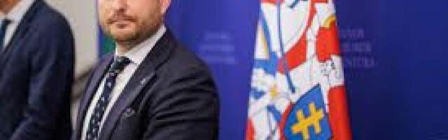 Консерваторы требуют уволить министра окружающей среды