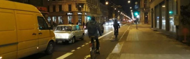 Эксперт: эксперимент с велополосами на улице Чака – чистый популизм