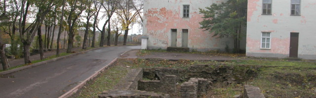 Домик Петра I: если строить, то для чего?