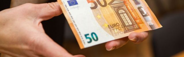 Гражданин России за взятку пытался попасть в Эстонию