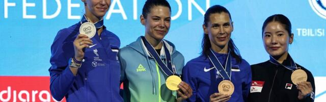 ЧМ по фехтованию: Лехис проиграла в драматичном финале, а Эмбрих завоевала 15-ю медаль в карьере