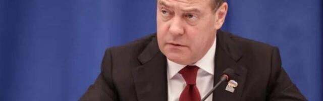 Медведев назвал пять новых технологий, несущих риски для человечества