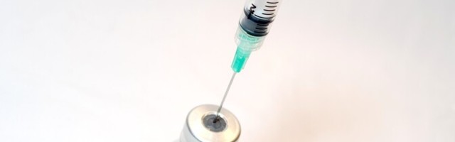 Эстония готовится заключить еще два договора на покупку вакцины от коронавируса