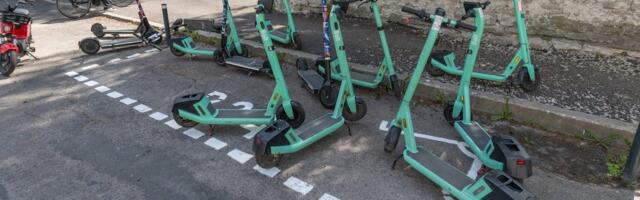Коваленко-Кылварт критикует количество самокатов Bolt в городе. Компания отвечает: „Все самокаты реально используются“