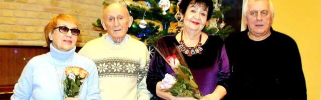 СЛУЖЕНИЕ МУЗЫКЕ