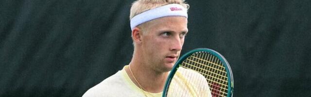 Марк Лаял не реализовал матчбол и потерпел обидное поражение в четвертьфинале турнира в США