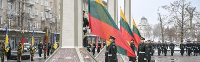 Парламент Литвы отказался расширить полномочия кабмина вывешивать иностранные флаги