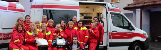 Жители Нарвы высказались о качестве работы скорой помощи