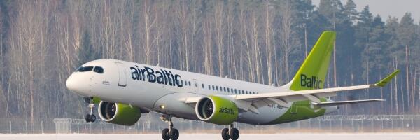 О чем пишет пресса: сложная ситуация в airBaltic, мошенники бьют рекорды