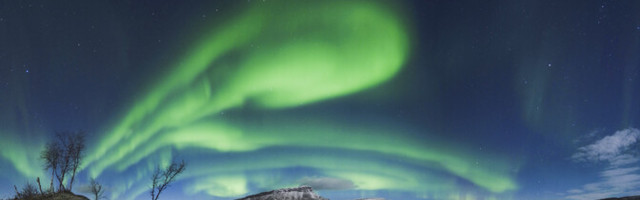 ФОТО и ВИДЕО: удивительное северное сияние на Хийумаа