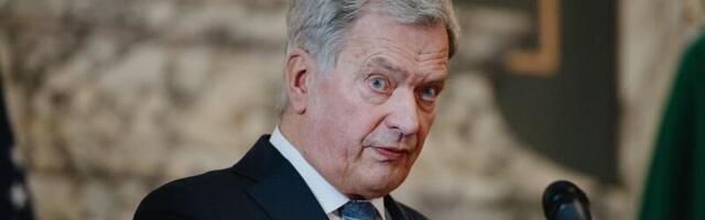 Президент Финляндии: НАТО не может принять в свои ряды воюющую страну