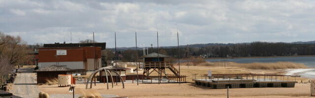 В Выру пьяный мужчина ударил полицейского