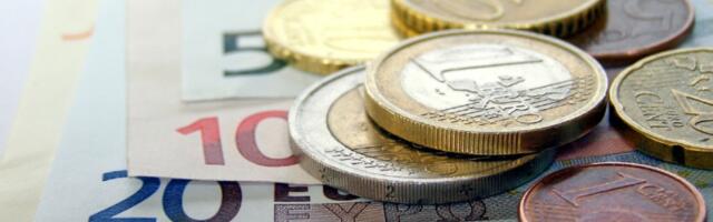 Kopējie nodokļu parādi Latvijā marta sākumā bija 823,9 miljoni eiro