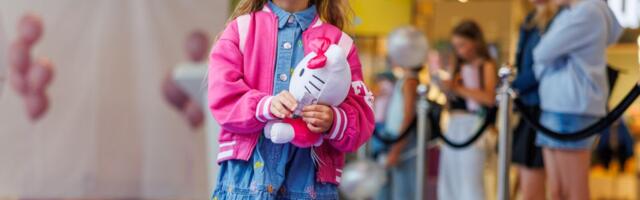 ФОТО: В Ülemiste Keskus прошёл детский показ мод — 16 юных моделей задали тренды на эту осень