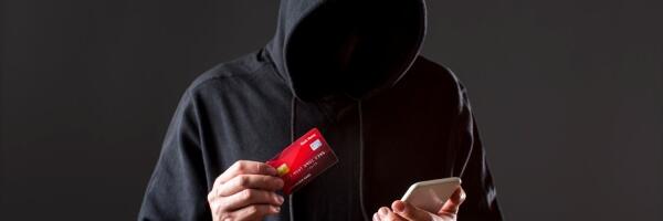 В январе мошенники похитили у клиентов финансовых учреждений 1,68 млн евро