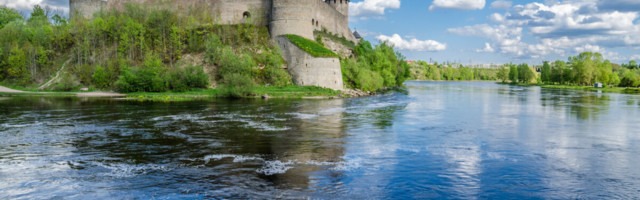 Ивангородская крепость вошла в пятерку самых красивых каменных крепостей России