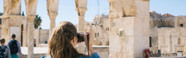 К 40-летию Шенгенской зоны молодежь получит 40 000 бесплатных проездных билетов