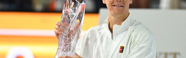 Итальянский теннисист Янник Синнер оформил "Солнечный дубль" и установил уникальное достижение