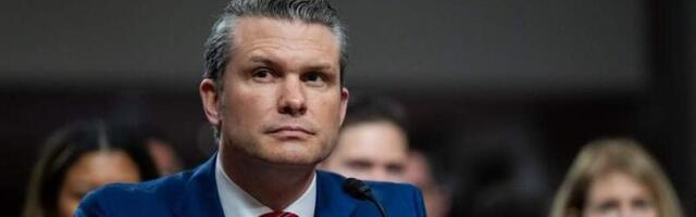Жена министра обороны США участвовала во встречах мужа с иностранными военными чиновниками, где обсуждалась секретная информация