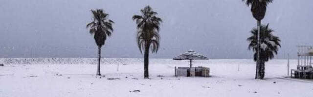 2026 год в Европе начался с аномальных холодов и снегопадов.