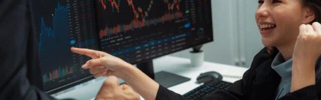 E-Community отзывы: возможности брокера для трейдинга и инвестиций