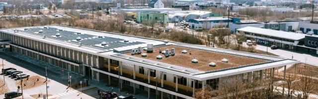 В Ласнамяэ открылся центр экономики замкнутого цикла: прием отходов и ремонт вещей в одном месте