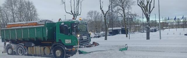 Департамент транспорта: в воскресенье днем дорожная ситуация в Вирумаа оставалась сложной